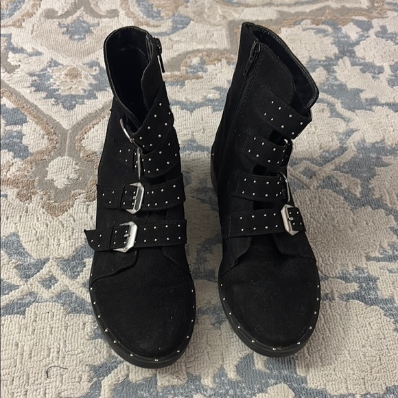 Bar III Black Suede Studded Women's Boots Size 7 - Picture 1 of 7